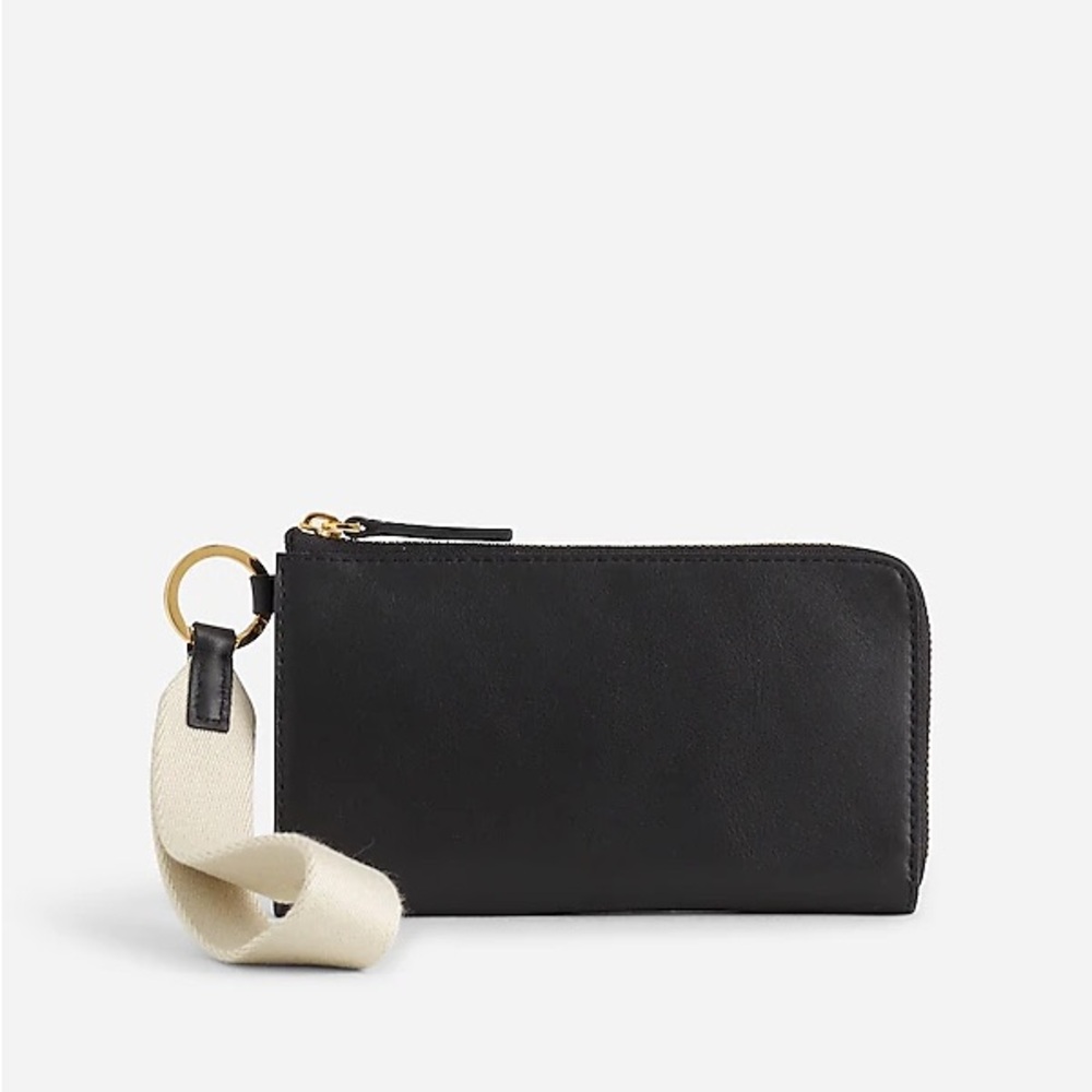 Madewell $88 The essential Zip Clutch in Black NQ294